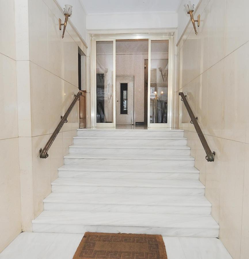 Kolonaki, Karneadou Apartman Athén Kültér fotó